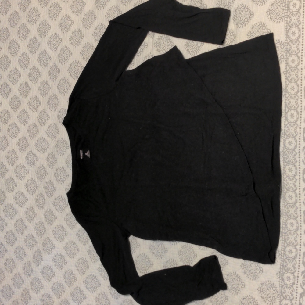 Sonoma maternity/nursing top size M